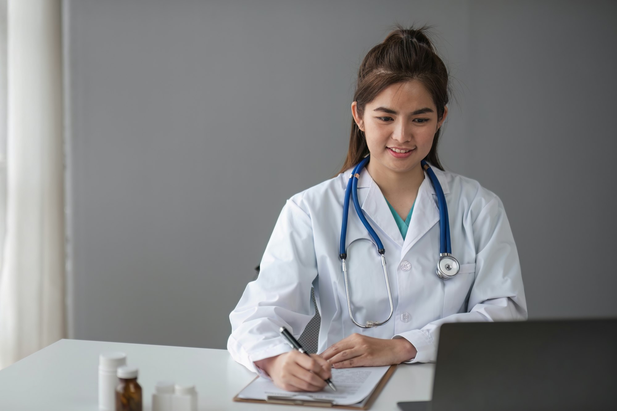 the benefits of online nursing degrees
