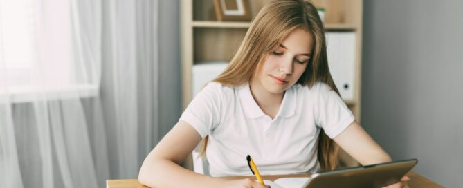  Time management tips for studying an online  master's degree