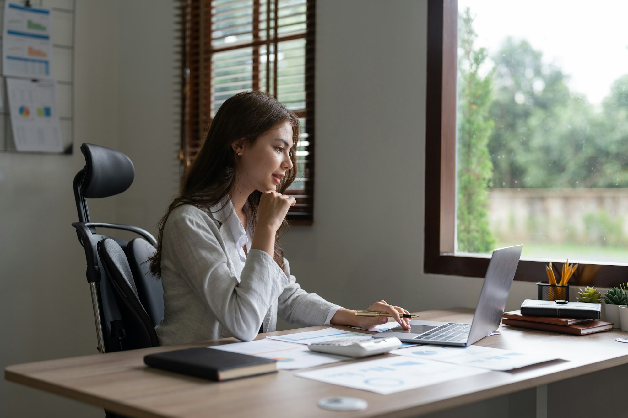 5 advantages of a finance degree with a minor in accountingv