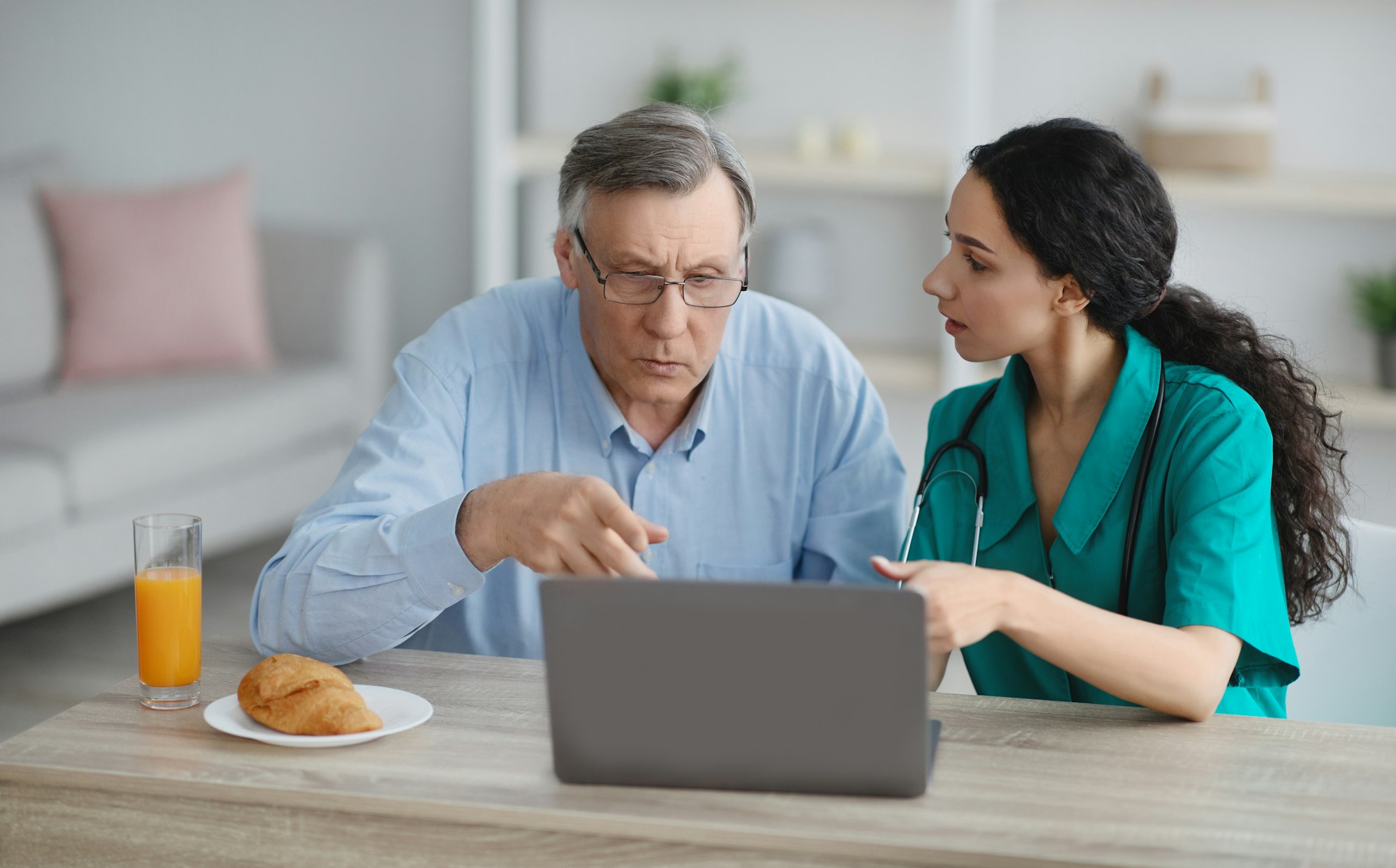 How to get an online master's degree 