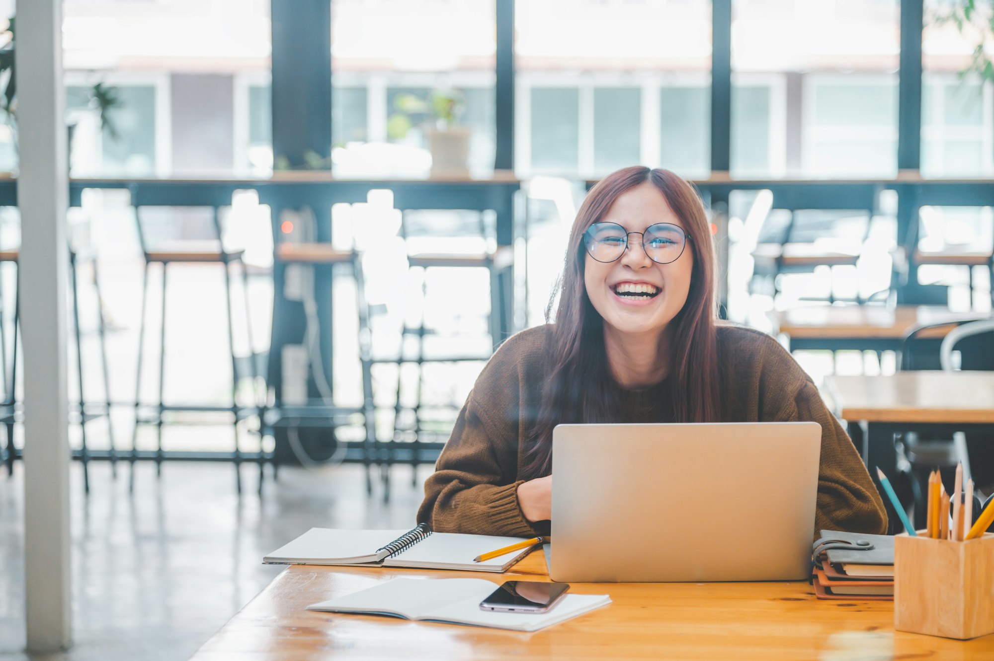 right distance learning organization for your online course