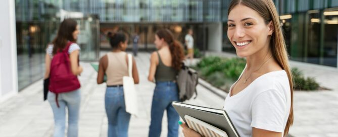 How to find college internships