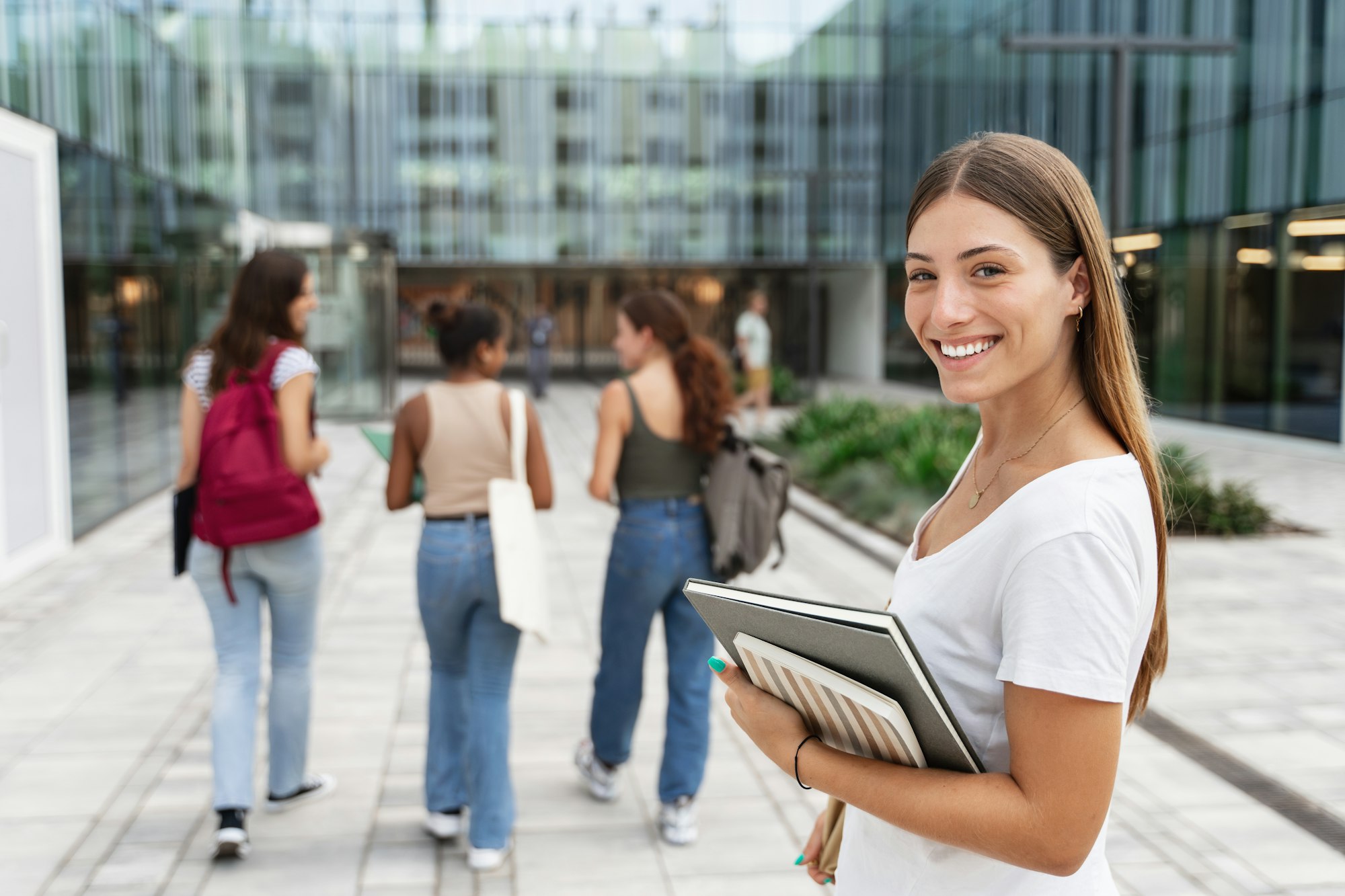 How to find college internships