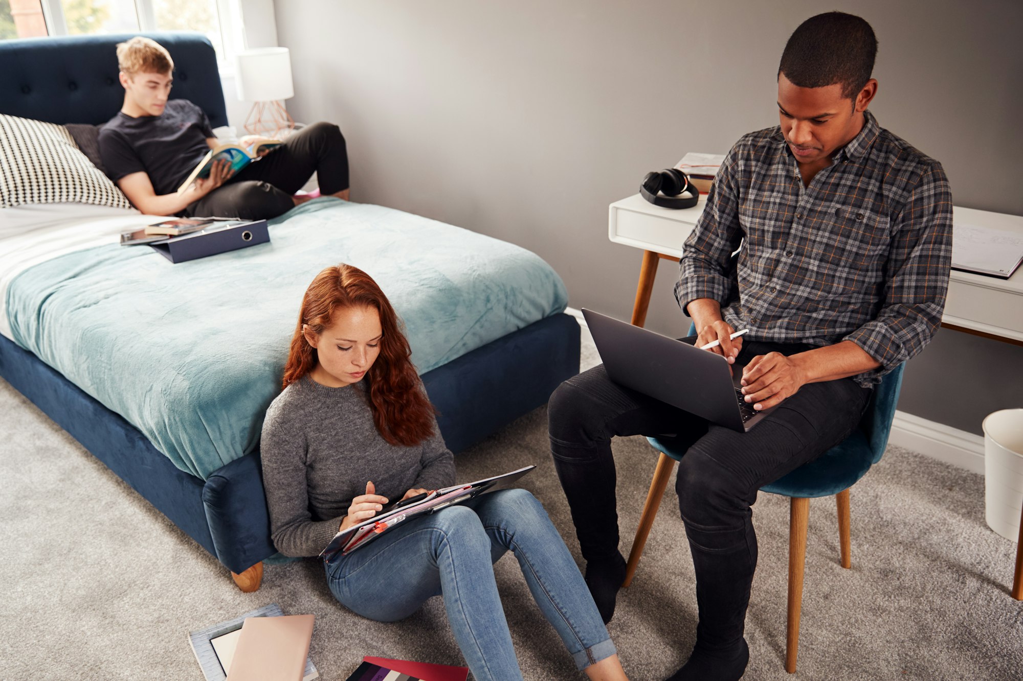 Applying for college housing