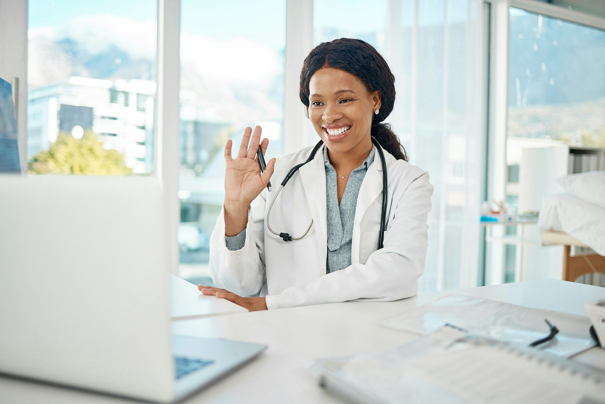 healthcare associate degrees online