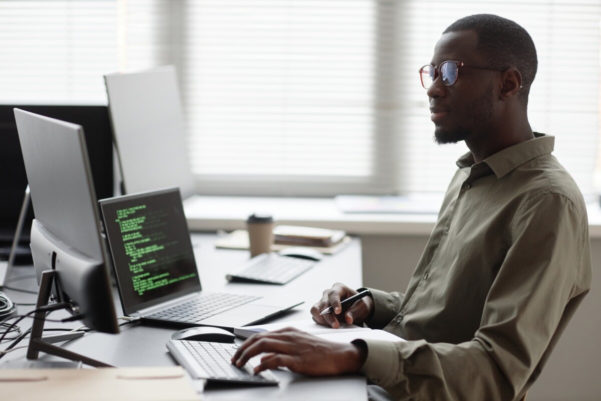cyber security associate degree online